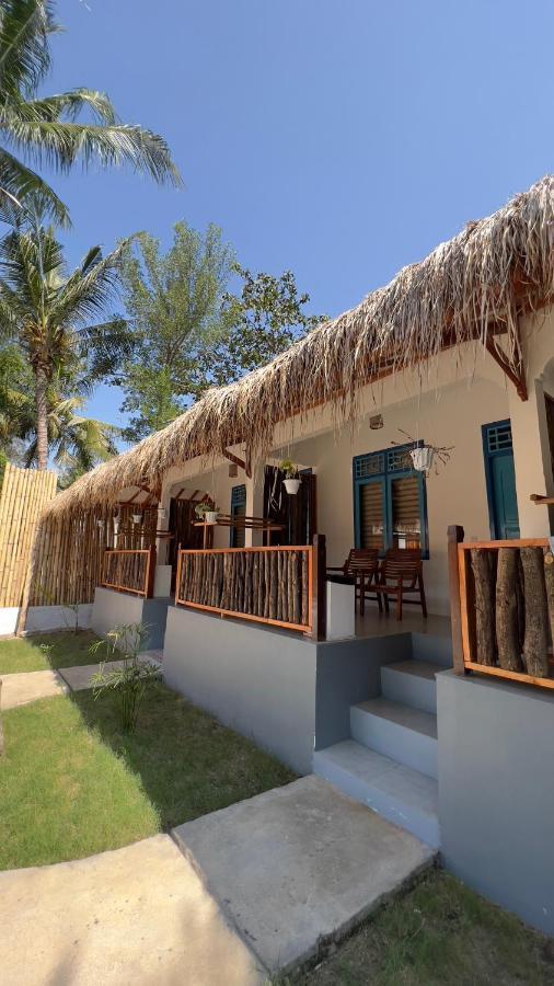 Formosa Beach Club & Bungalow Gili Air Buitenkant foto